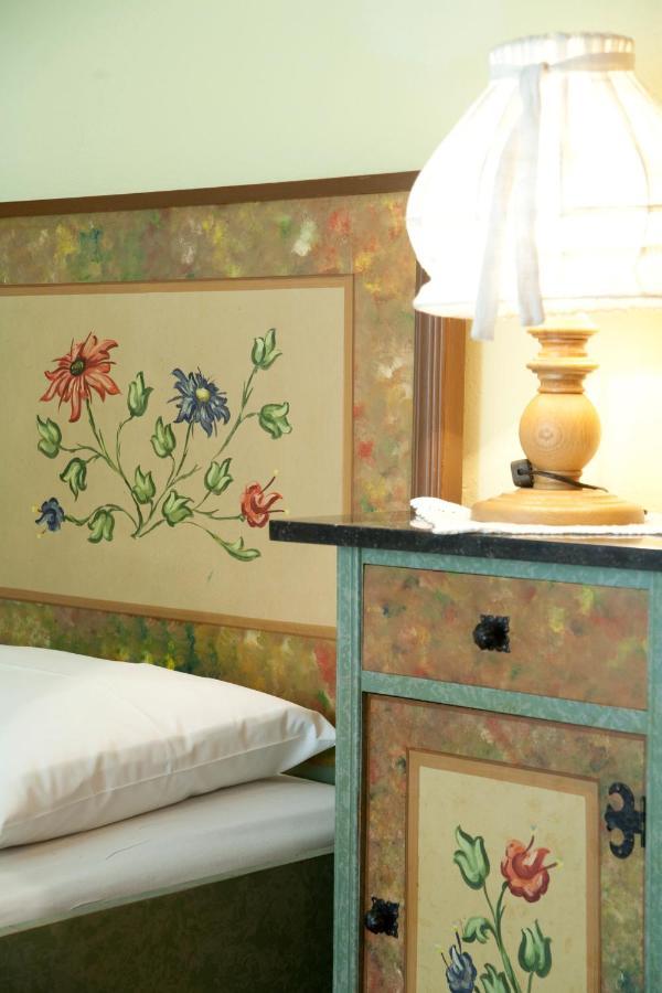 Bed and Breakfast Goldener Ochs Голлинг-на-Хальцахе Экстерьер фото