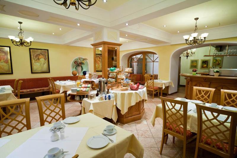 Bed and Breakfast Goldener Ochs Голлинг-на-Хальцахе Экстерьер фото